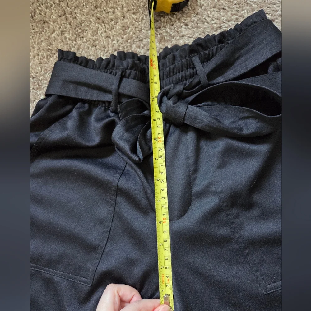 EUC Satin Taper Pants Black - Picture 11 of 12